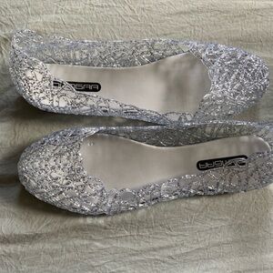 Sparkly Clear Glitter Jelly Flats with Rounded Toe